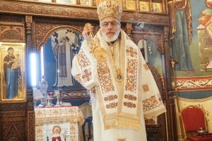 Părintele Arhiepiscop Calinic Argeșeanul a prăznuit 34 de ani de arhipăstorire la Argeș și Muscel-03